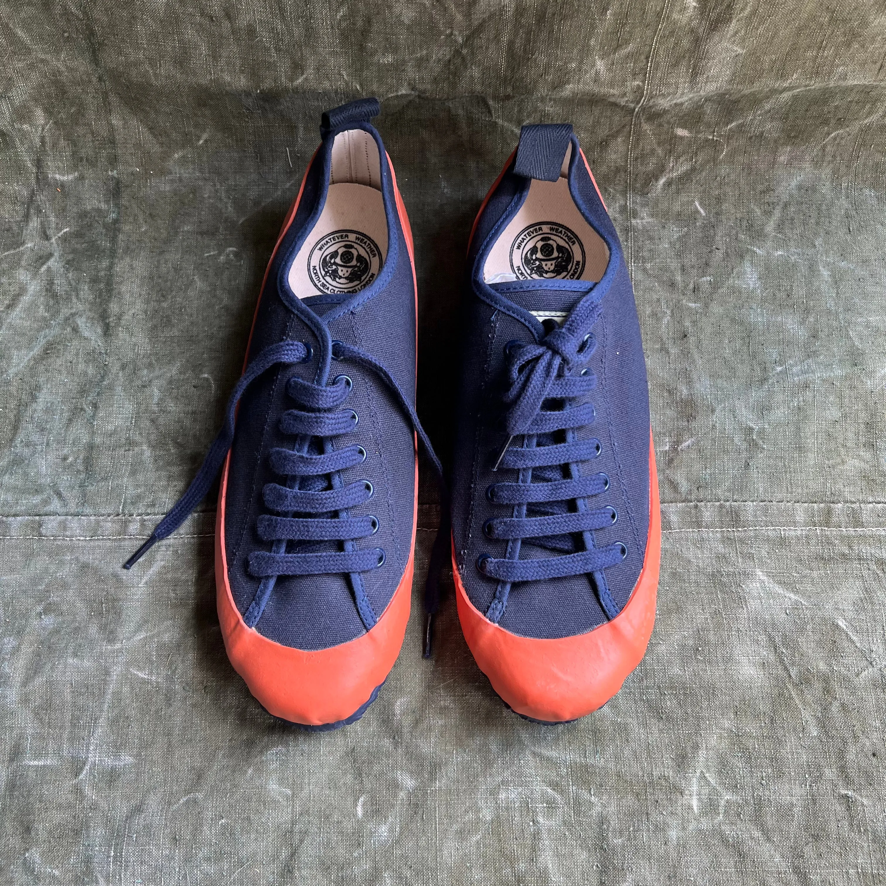 ARCHIVE SALE - MARINE TYPE 2 LACE UP SAMPLE, NAVY/ORANGE