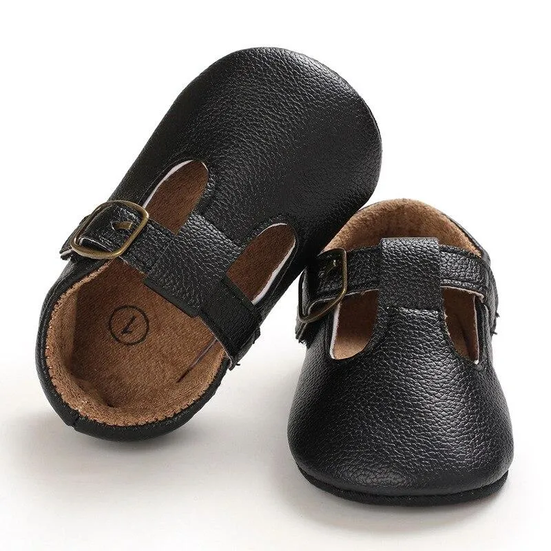 Baby leather shoes