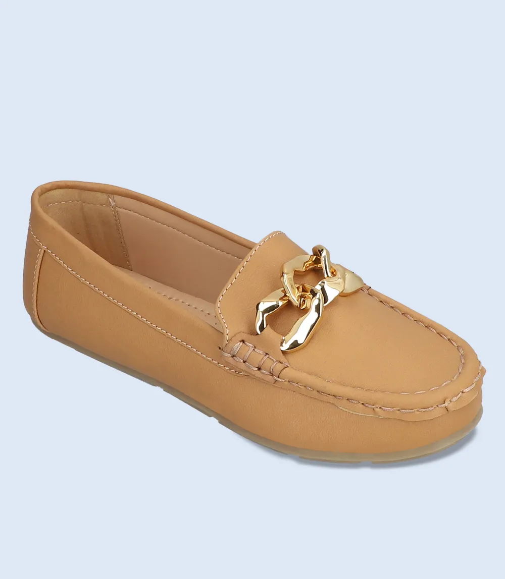 BW9641-TAN-Women Comfort Moccasins