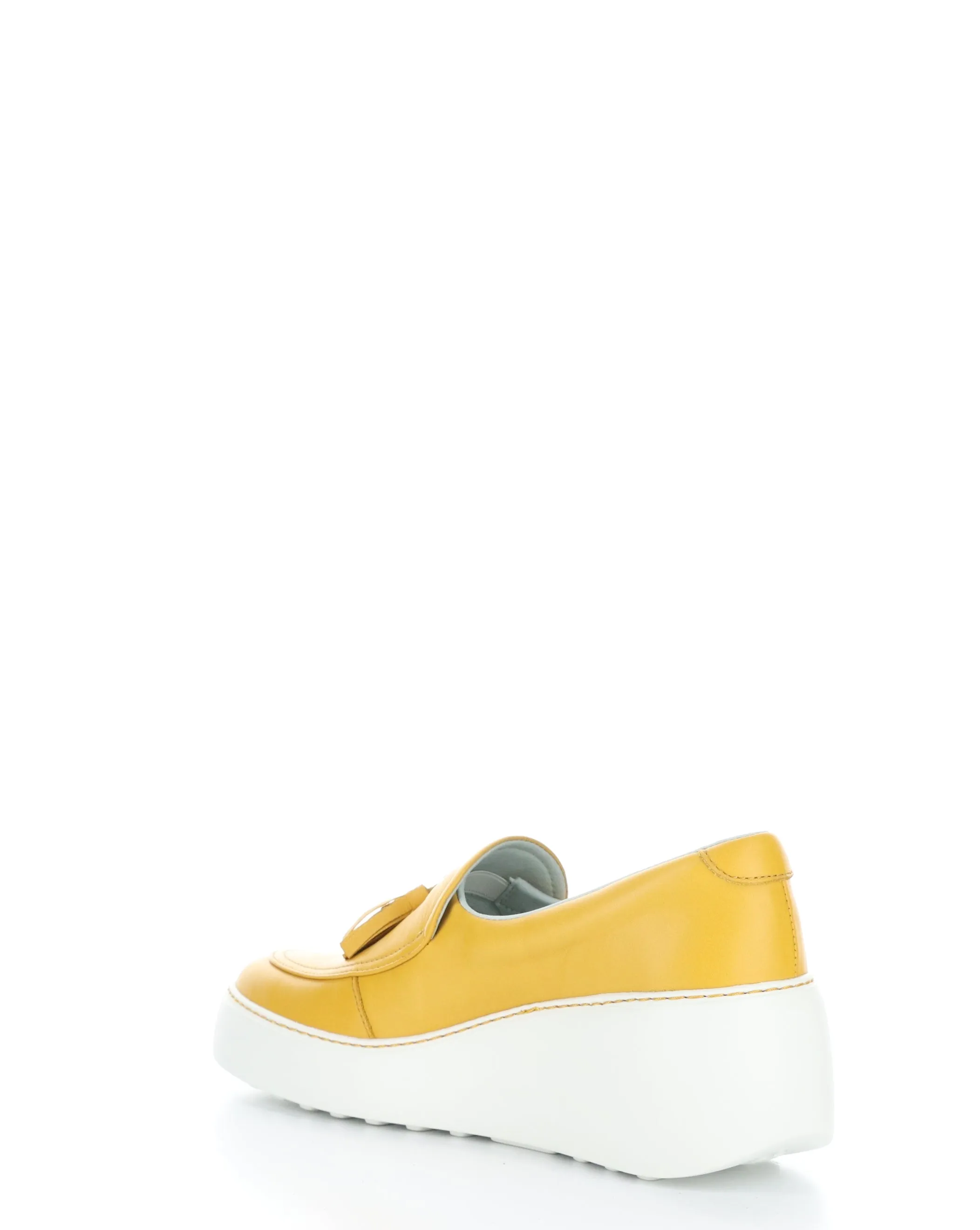 DALA579FLY 001 MUSTARD Round Toe Shoes