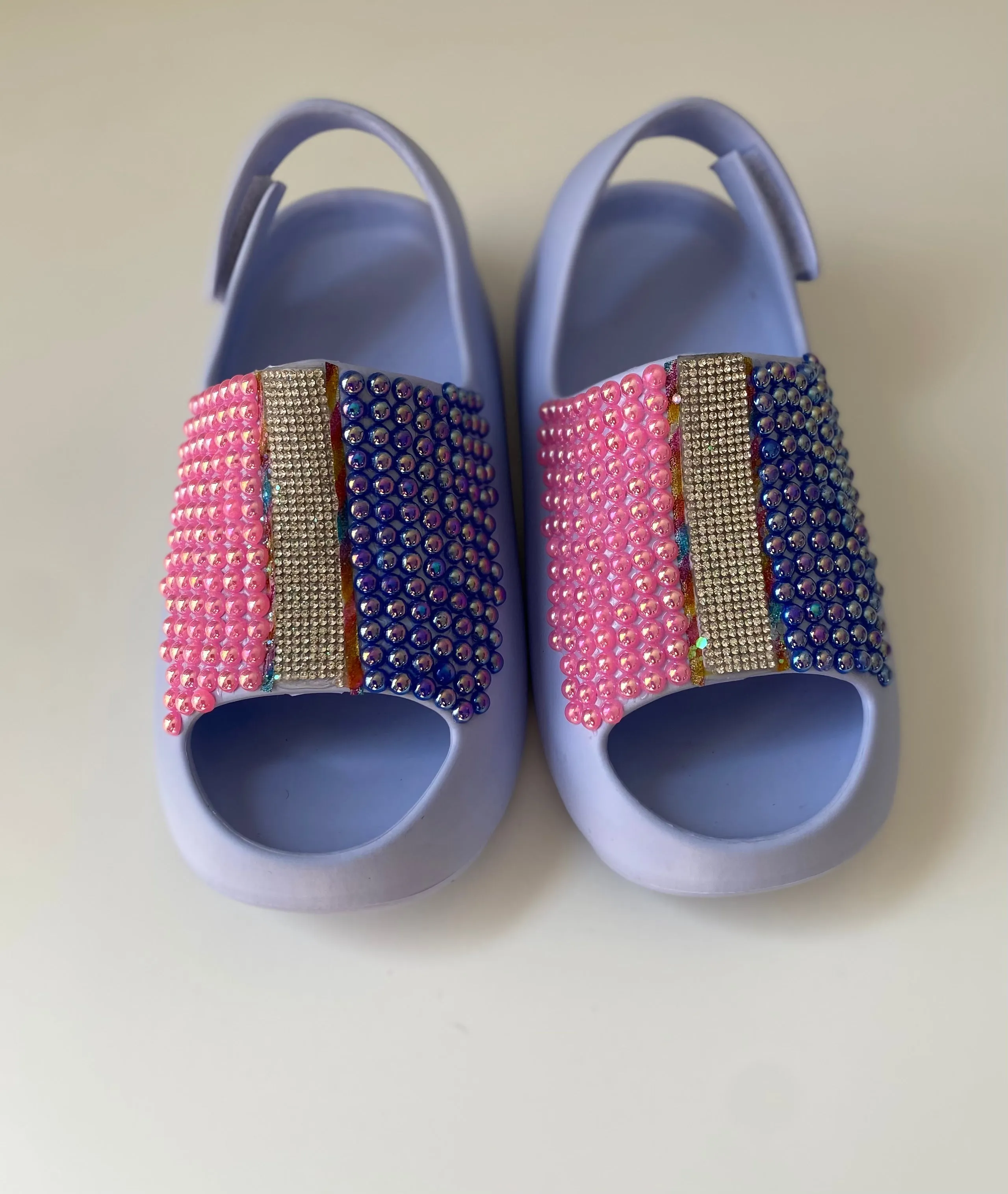 GIRLS BLUE AND PICK SANDALS