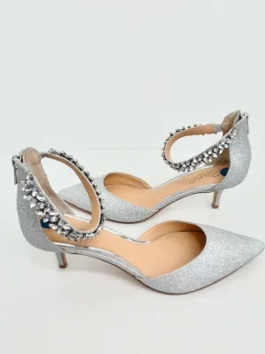 Jewel Badgley Mischka Women's Silver Pumps Size 9