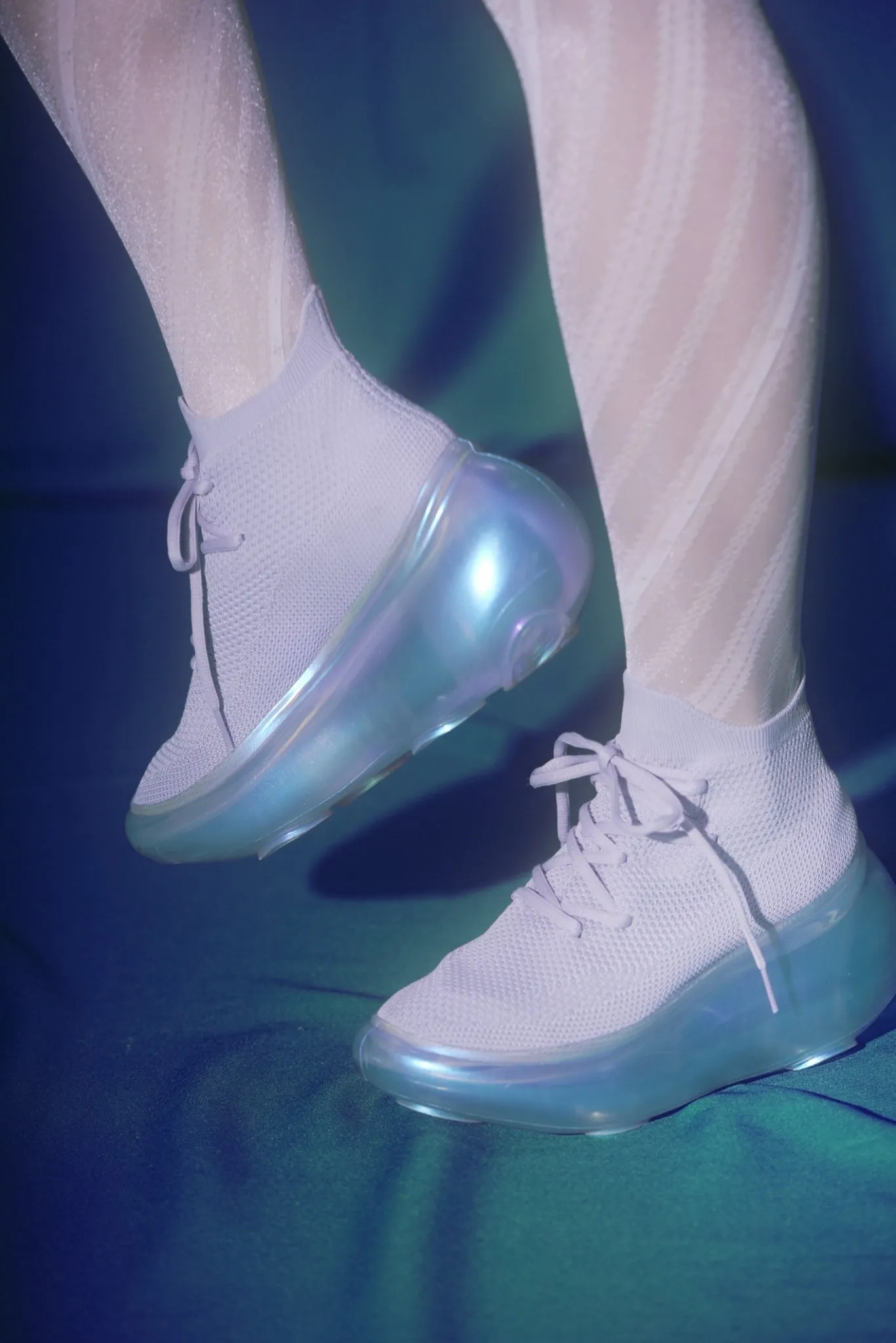 Moon Shoes / Aurora Icegray