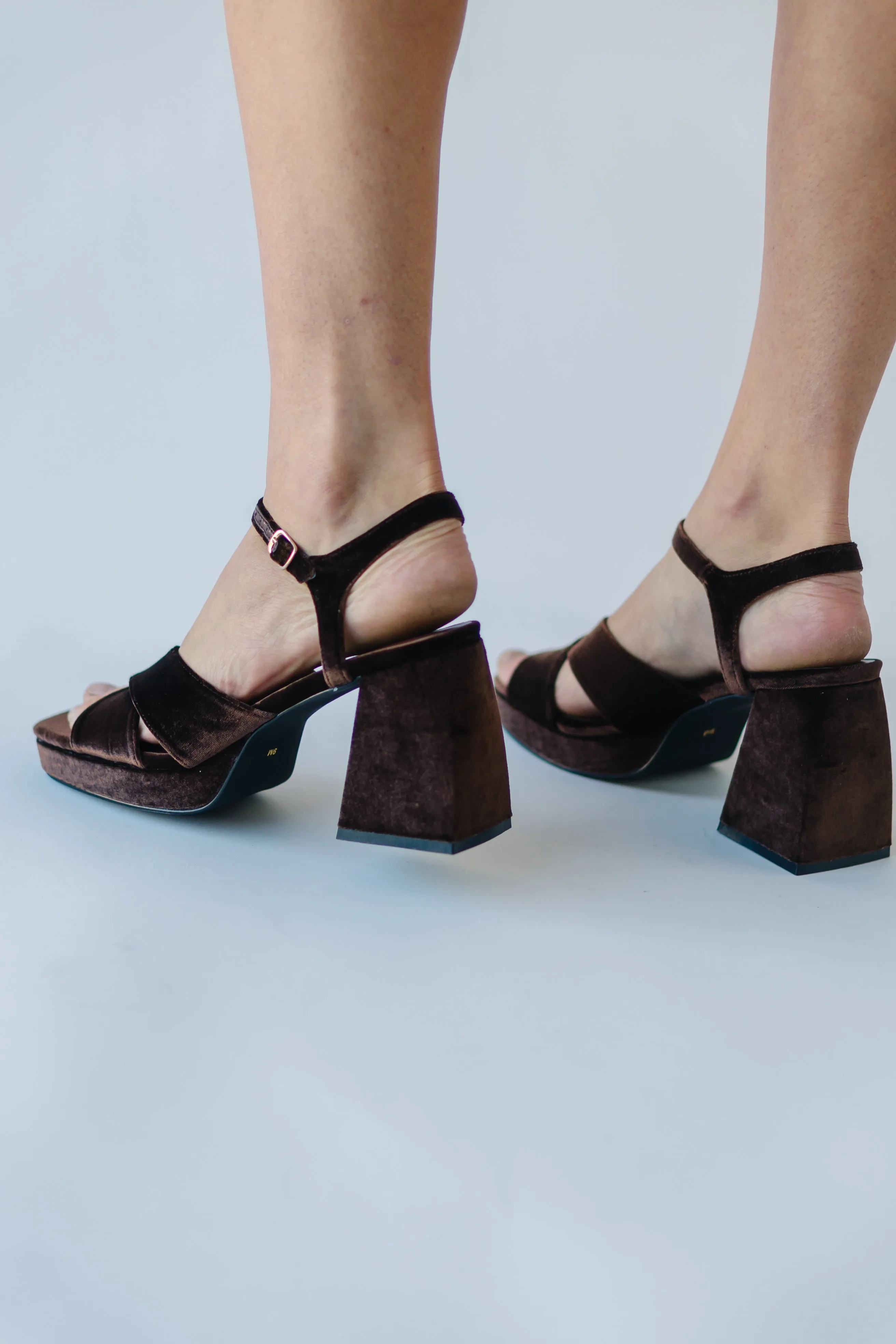 The Robin Velvet Heel in Chocolate