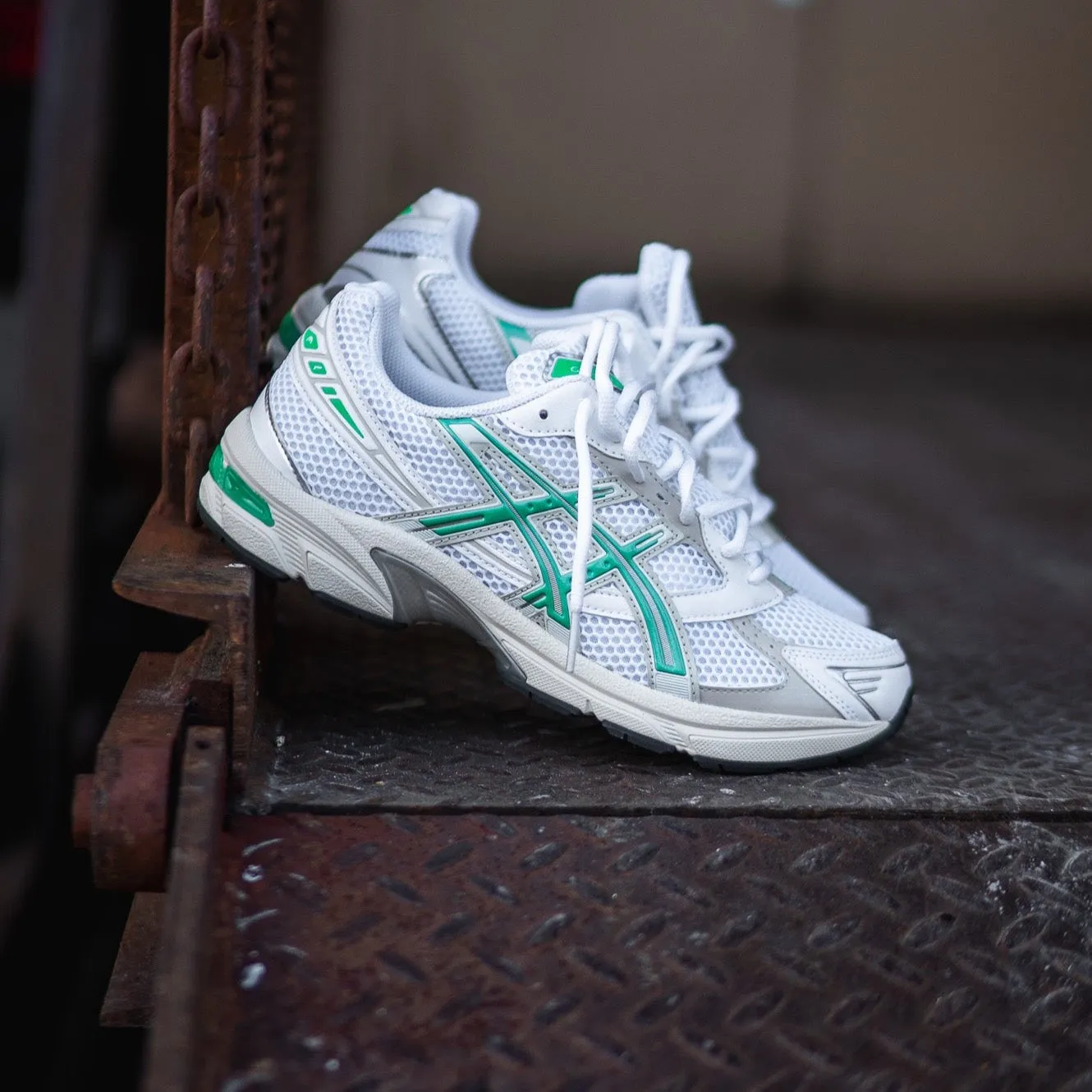 WOMEN Asics Gel-1130 (White/Malachite Green)