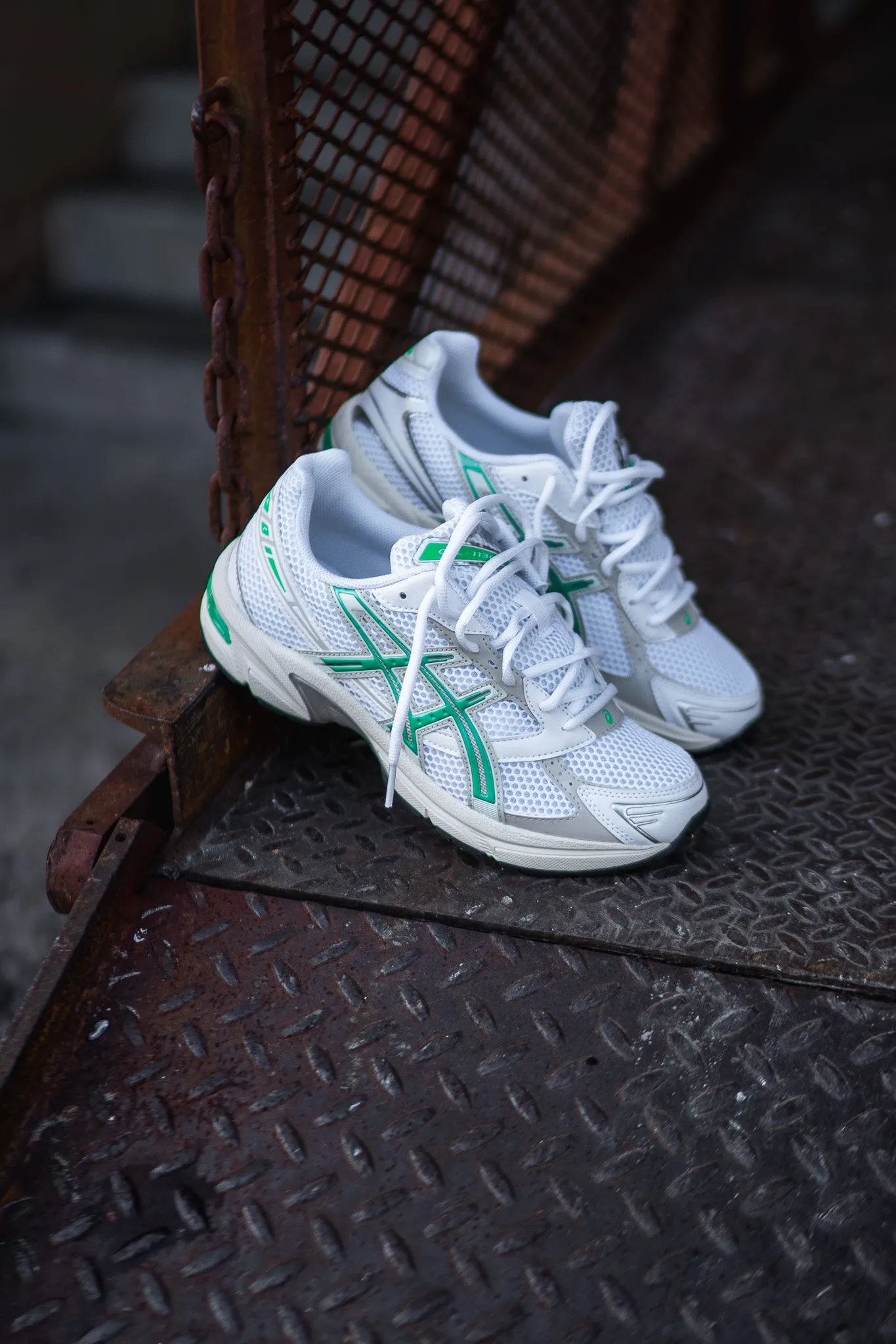 WOMEN Asics Gel-1130 (White/Malachite Green)