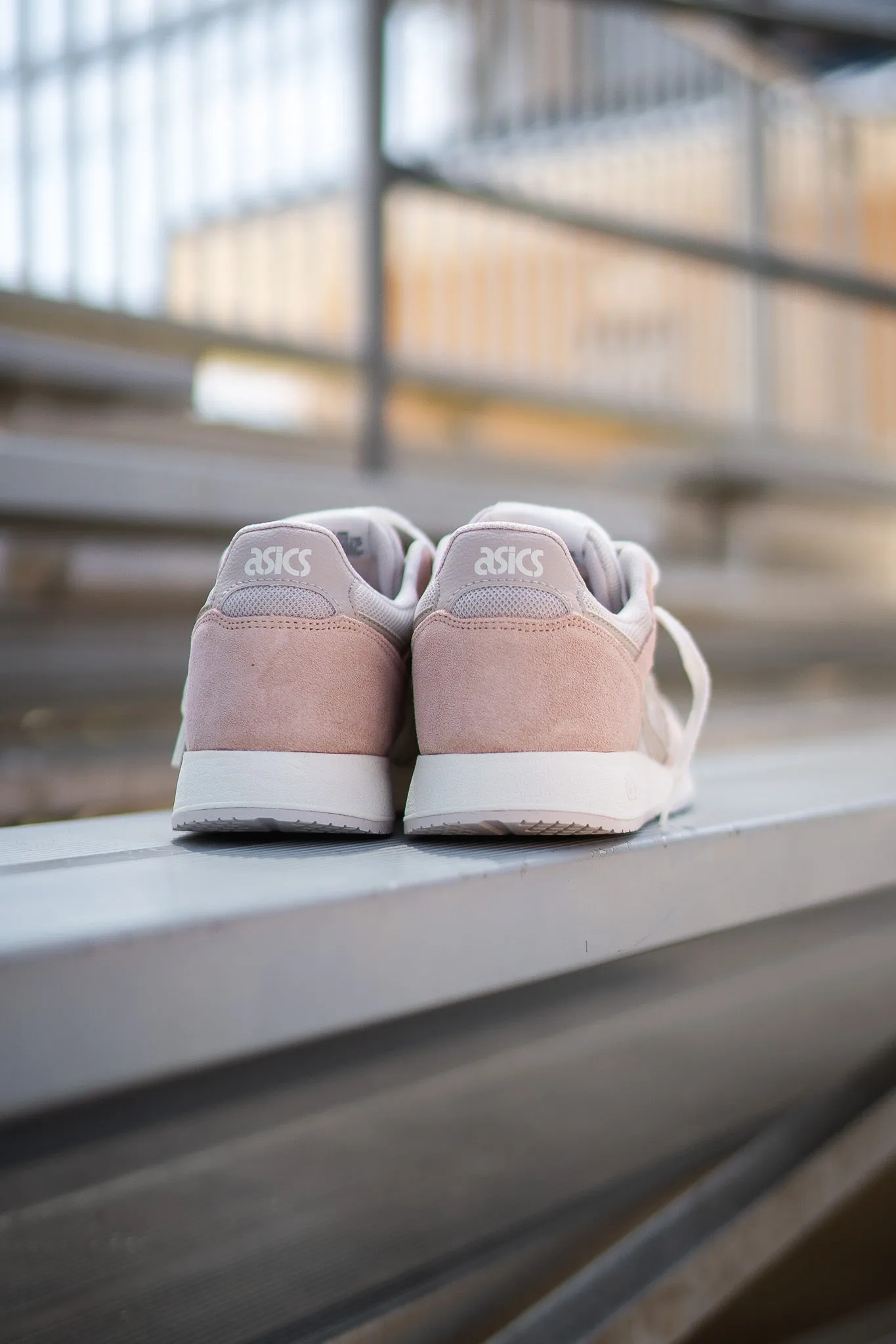 WOMEN Asics Lyte Classic (Oatmeal/Simply Taupe)